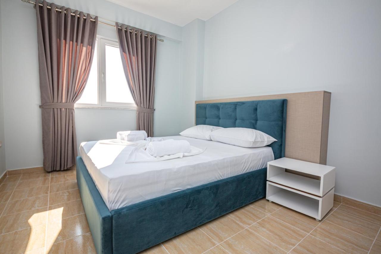 Ponari S Hotel Kryemedhej Екстер'єр фото