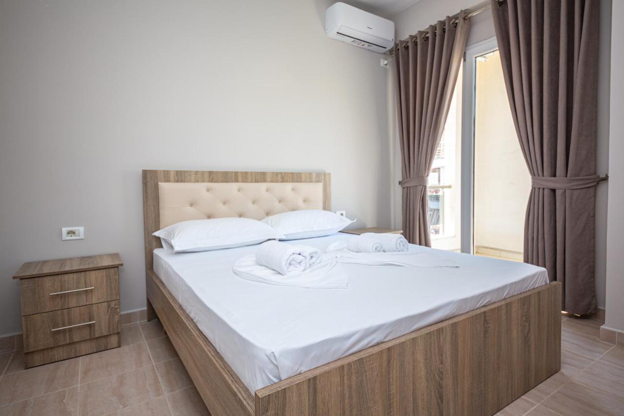 Ponari S Hotel Kryemedhej Екстер'єр фото