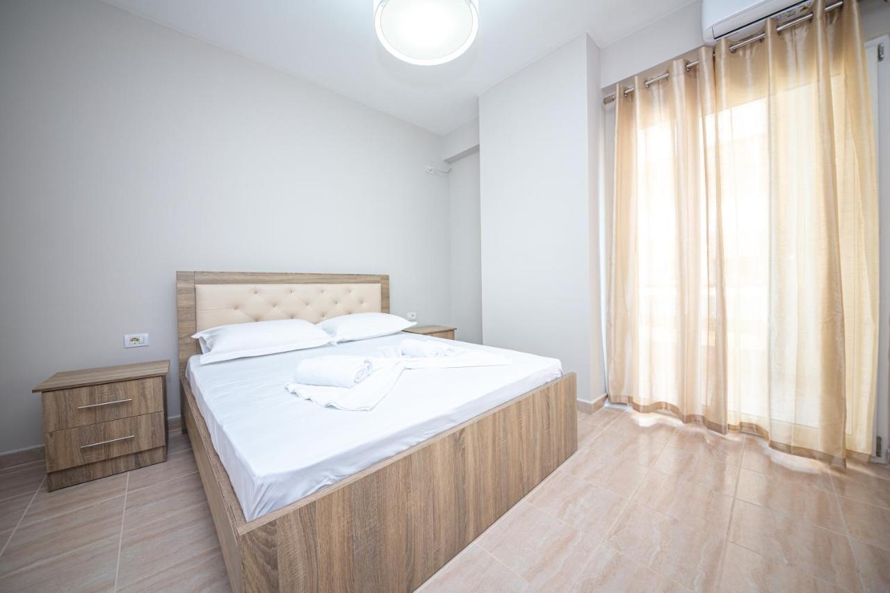 Ponari S Hotel Kryemedhej Екстер'єр фото